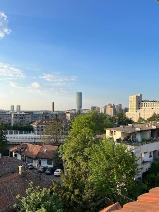 Gloria 4 New * Belgrade