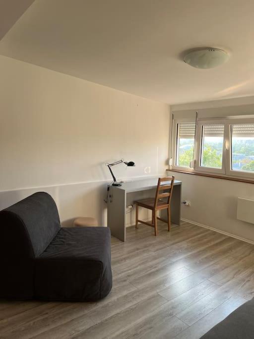 Gloria 4 New Apartment Belgrade
